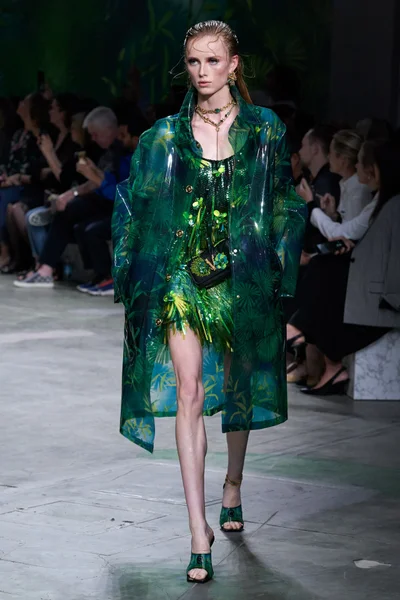 Look 51